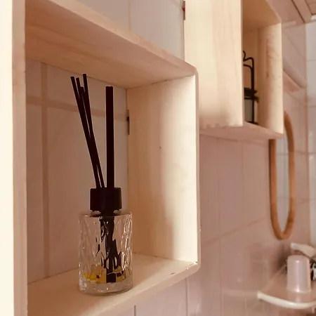 Daire Weinberg Lounge *