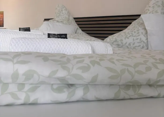 Weinberg Lounge * Eisingen (Enz)